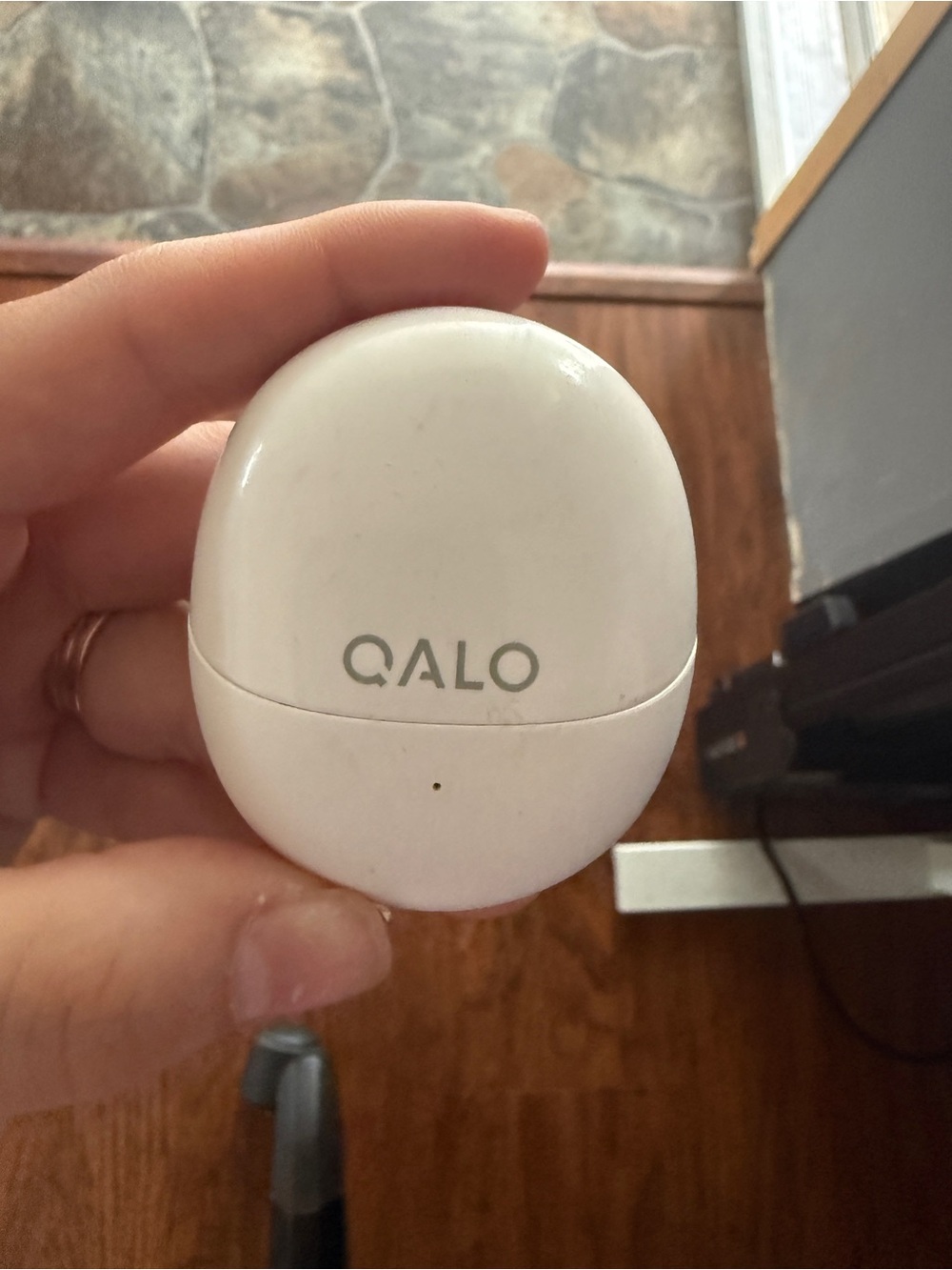 QALO QRNT Smart Ring, Size 10 - Picture 2 of 4
